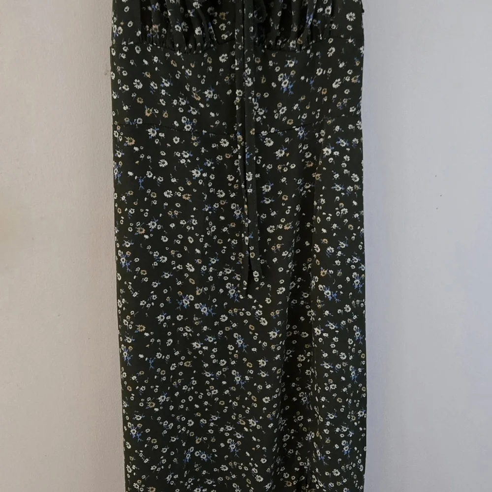 SHEIN Dark Green Floral Maxi Dress - Picture 2 of 5
